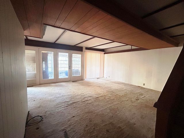 8 Lotus Lane, Cherokee Village, AR 72529