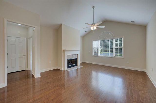 220 Orchards Circle, Woodstock, GA 30188