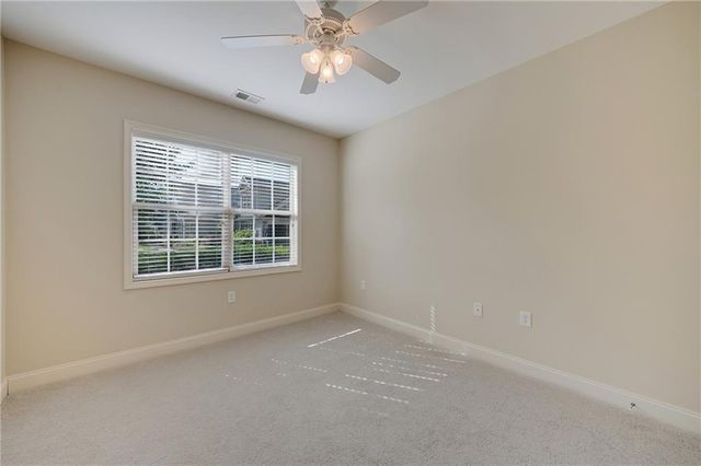 220 Orchards Circle, Woodstock, GA 30188