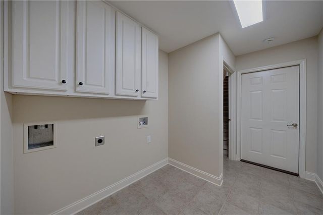 220 Orchards Circle, Woodstock, GA 30188