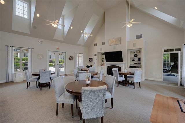 220 Orchards Circle, Woodstock, GA 30188