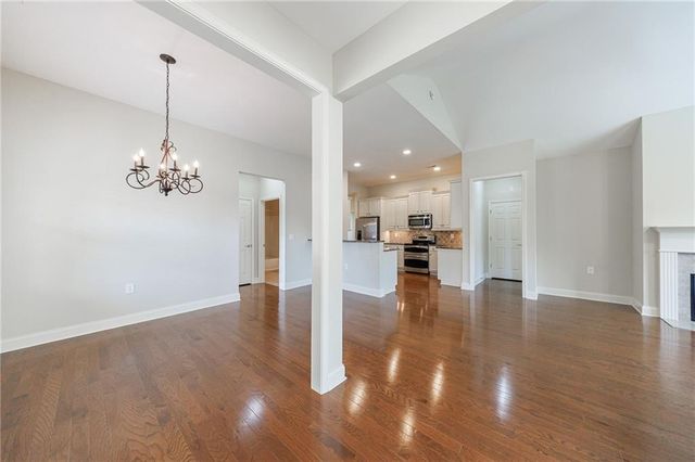 220 Orchards Circle, Woodstock, GA 30188
