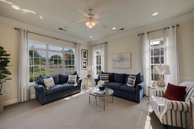220 Orchards Circle, Woodstock, GA 30188