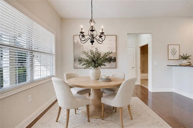 220 Orchards Circle, Woodstock, GA 30188