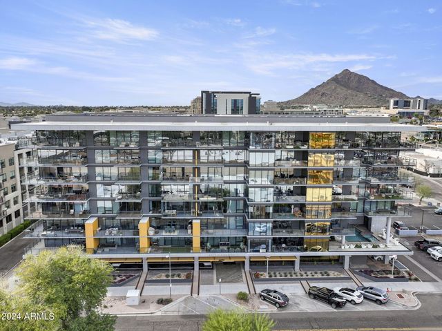 4422 N 75th Street 2002, Scottsdale, AZ 85251