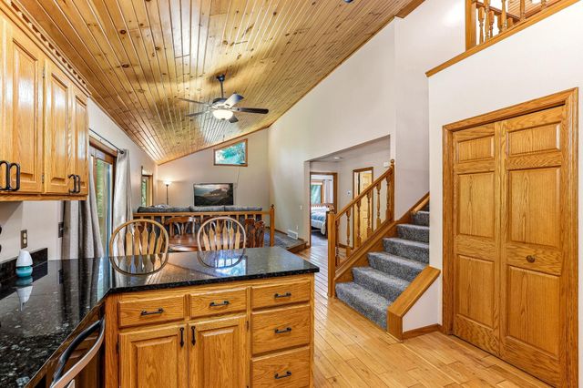 10960 385th Street, North Branch, MN 55056