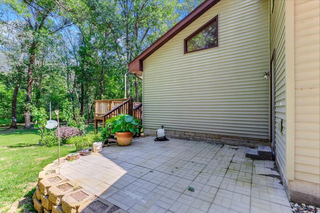 10960 385th Street, North Branch, MN 55056