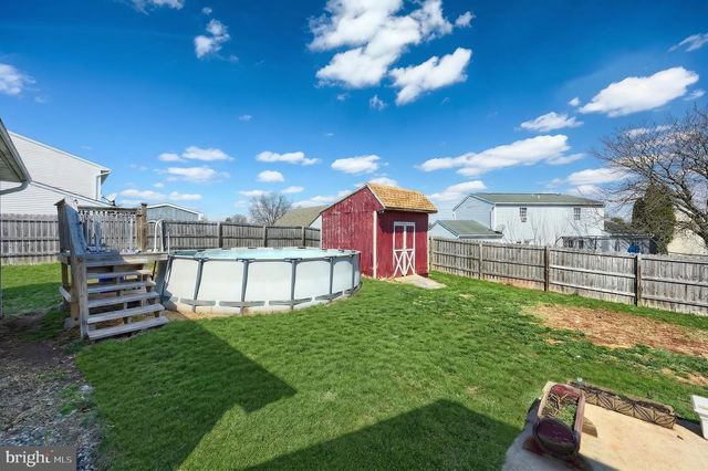 3551 RUFFED GROUSE DR, Dover, PA 17315