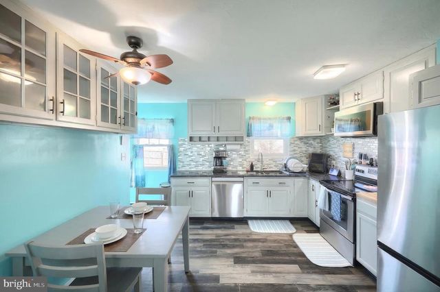 3551 RUFFED GROUSE DR, Dover, PA 17315