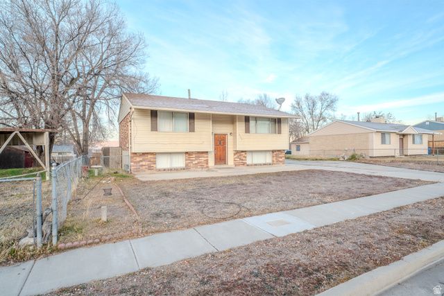 10522 S AMARYLLIS ST, Sandy, UT 84094