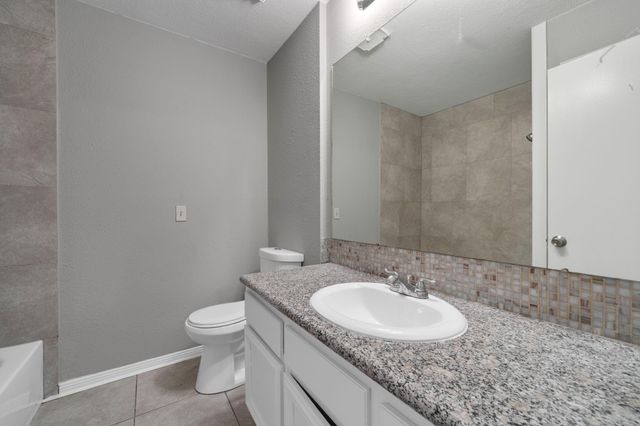 8514 Deer Meadow Drive, Houston, TX 77071