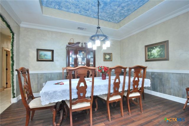 326 County Road 451, Waelder, TX 78959