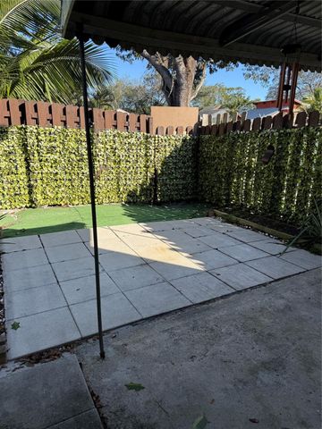 3007 NW 68th Street 9C, Fort Lauderdale, FL 33309