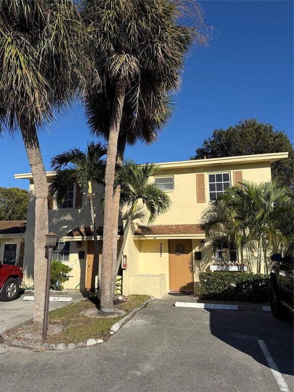 3007 NW 68th Street 9C, Fort Lauderdale, FL 33309