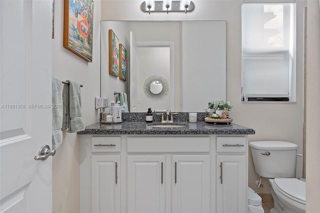 11332 SW 12th St, Pembroke Pines, FL 33025