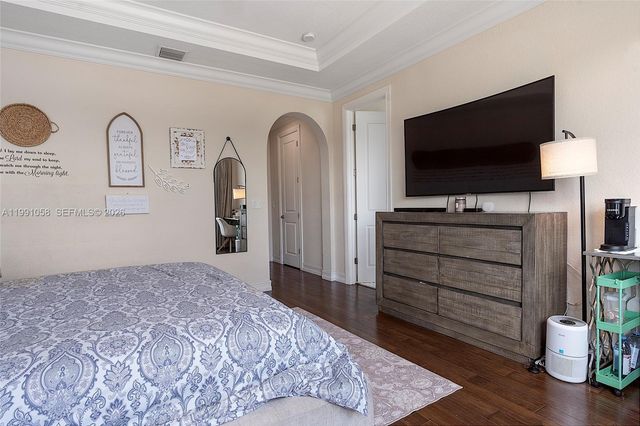 11332 SW 12th St, Pembroke Pines, FL 33025