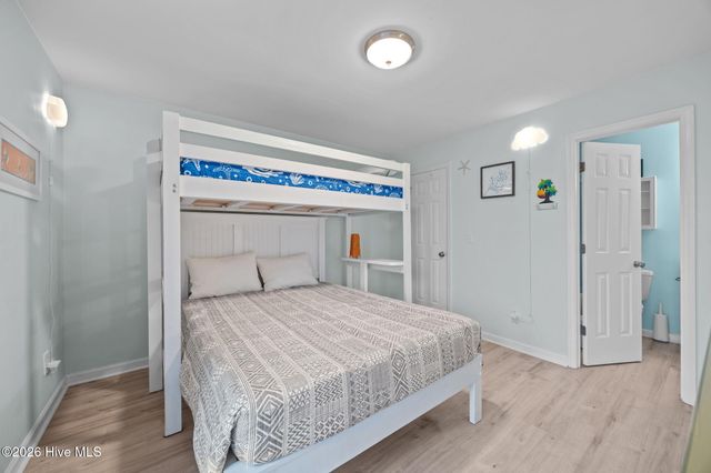 418 N Carolina Beach Avenue N 2c, Carolina Beach, NC 28428