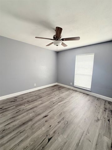 4817 Sprucewood Lane, Garland, TX 75044