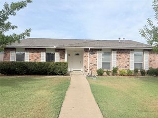 4817 Sprucewood Lane, Garland, TX 75044