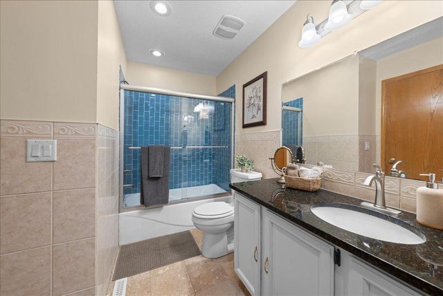 3818 51st Avenue N, Brooklyn Center, MN 55429