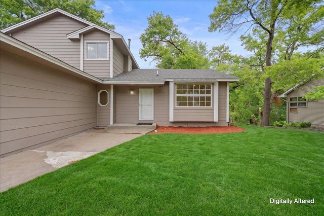 3818 51st Avenue N, Brooklyn Center, MN 55429