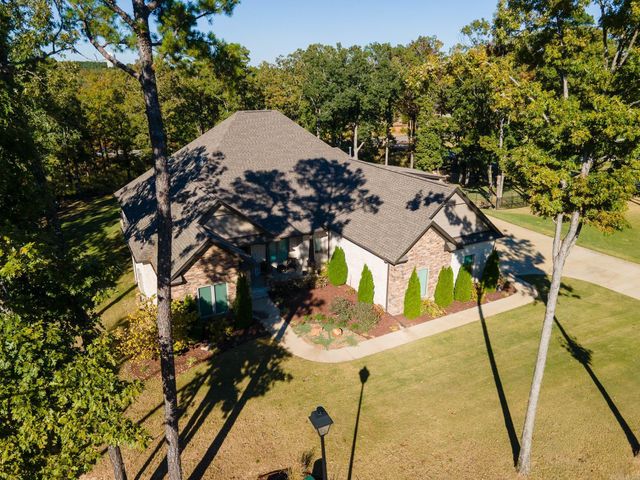3945 Orchard Hill Drive, Conway, AR 72034