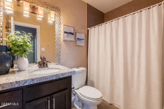 1332 CALLE LAGO Drive, El Paso, TX 79912