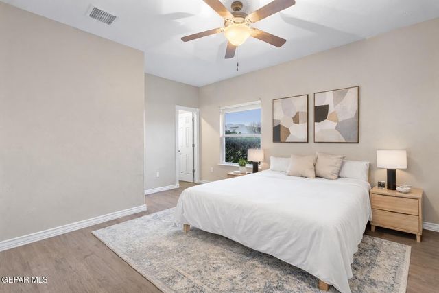 1332 CALLE LAGO Drive, El Paso, TX 79912