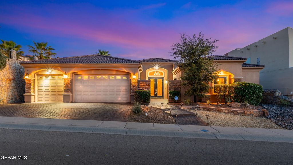 1332 CALLE LAGO Drive, El Paso, TX 79912