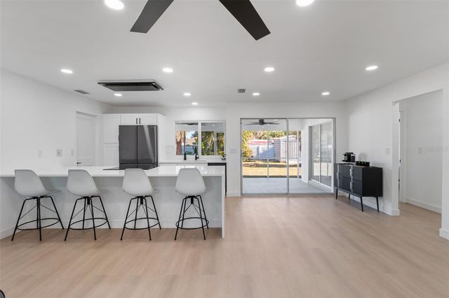 2506 LAKESHORE CIRCLE, Port Charlotte, FL 33952