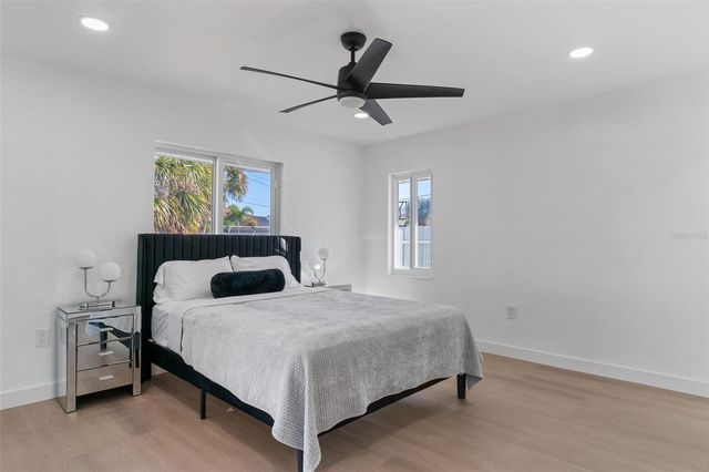 2506 LAKESHORE CIRCLE, Port Charlotte, FL 33952