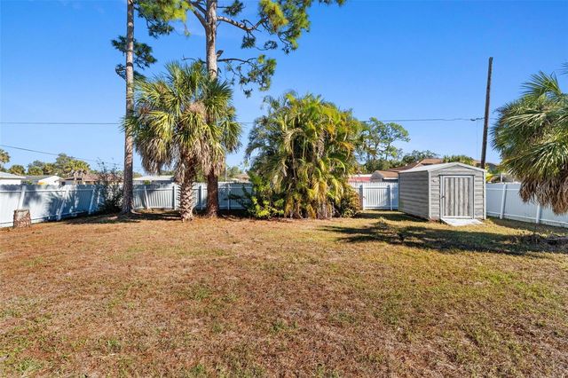 2506 LAKESHORE CIRCLE, Port Charlotte, FL 33952