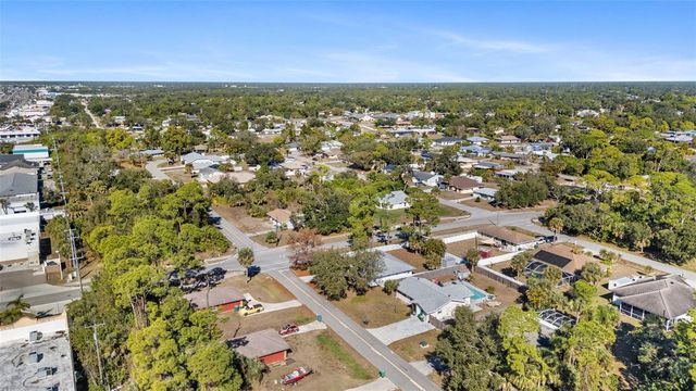 2506 LAKESHORE CIRCLE, Port Charlotte, FL 33952