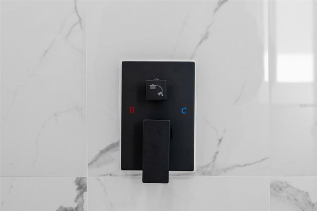 2506 LAKESHORE CIRCLE, Port Charlotte, FL 33952