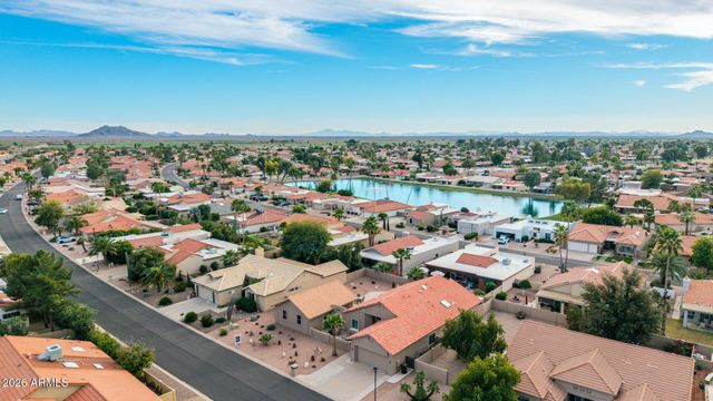 26002 S SADDLETREE Drive, Sun Lakes, AZ 85248