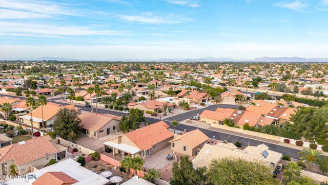 26002 S SADDLETREE Drive, Sun Lakes, AZ 85248