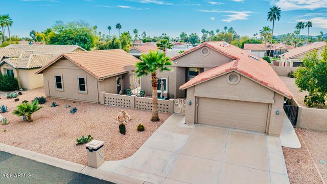 26002 S SADDLETREE Drive, Sun Lakes, AZ 85248
