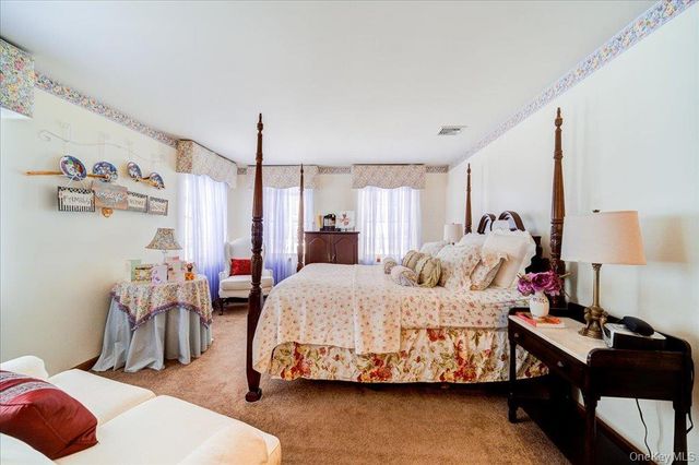 2 Melissa Lane, Washingtonville, NY 10992