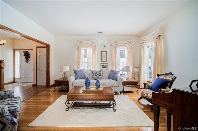 2 Melissa Lane, Washingtonville, NY 10992