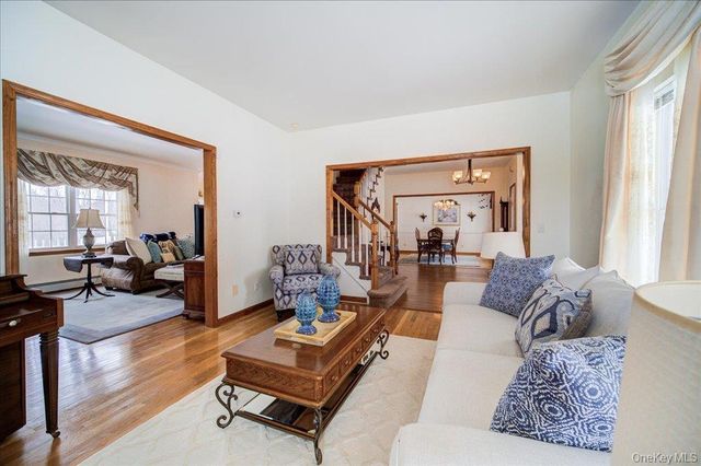 2 Melissa Lane, Washingtonville, NY 10992