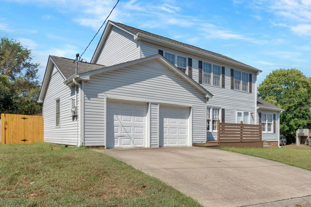 2116 Farley Dr, Nashville, TN 37210