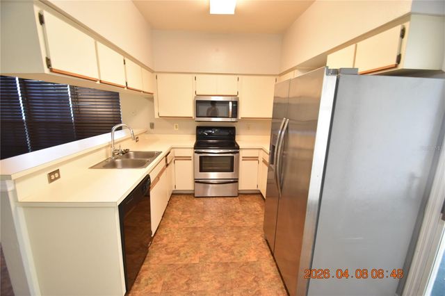 2701 PENZANCE STREET 2701, Palm Harbor, FL 34684