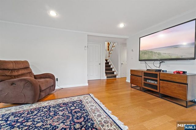 171 Hickory Avenue, Tenafly, NJ 07670