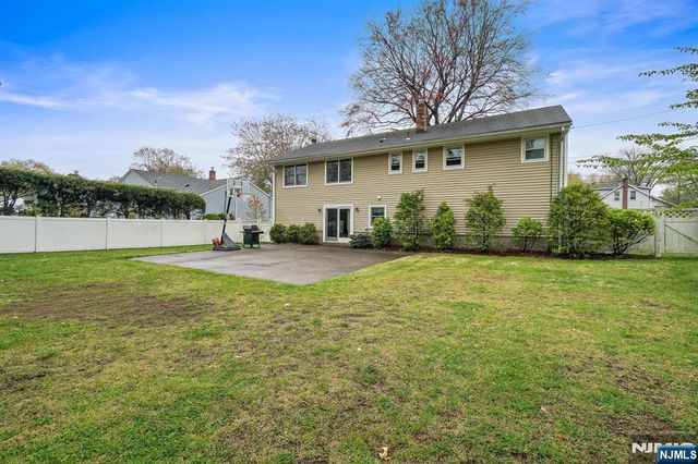 171 Hickory Avenue, Tenafly, NJ 07670