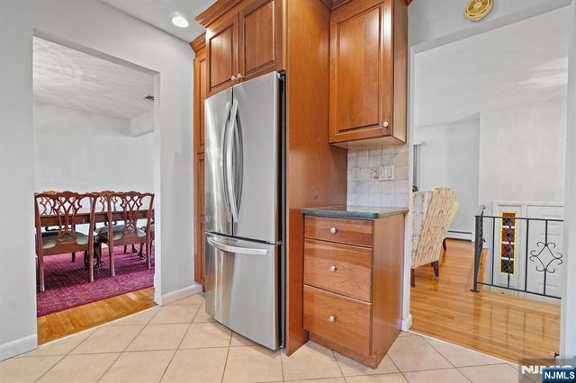 171 Hickory Avenue, Tenafly, NJ 07670