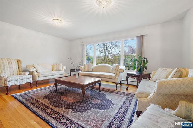 171 Hickory Avenue, Tenafly, NJ 07670