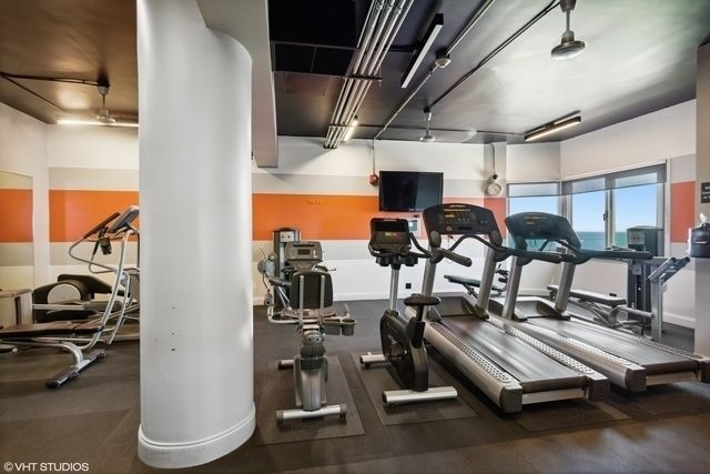 4170 N Marine Drive 18D, Chicago, IL 60613