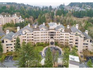 6605 W BURNSIDE Rd 143, Portland, OR 97210