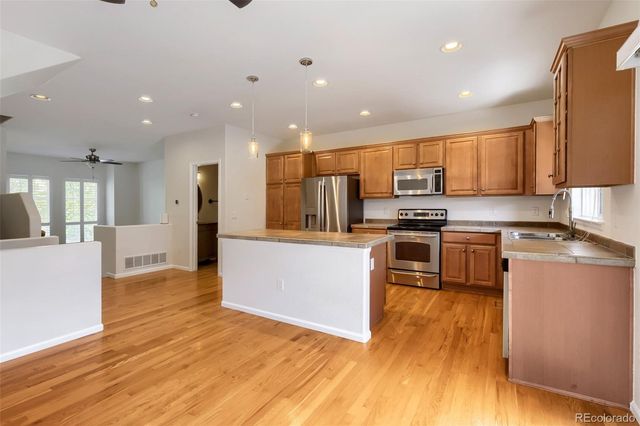 9450 Ridgeline Boulevard G, Littleton, CO 80129