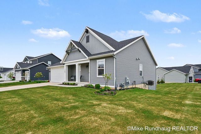 7367 Graymoor Street SE 44, Caledonia, MI 49316
